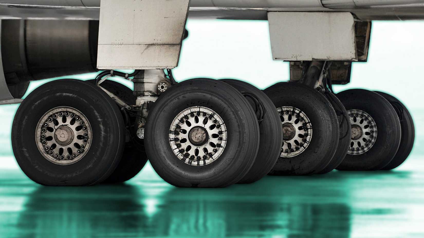 Why The McDonnell Douglas MD-11’s Main Landing Gear Needs 12 Tires