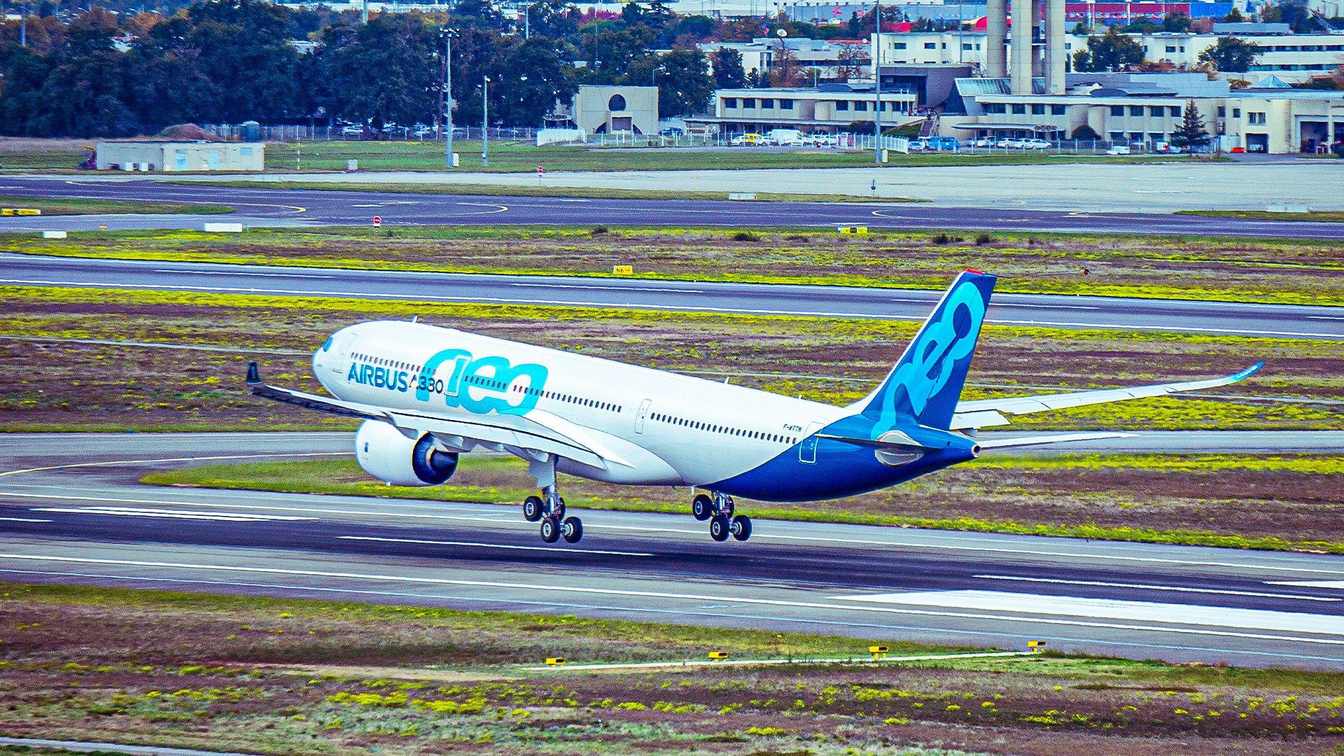 This Airline Is The World’s Largest Airbus A330neo Operator