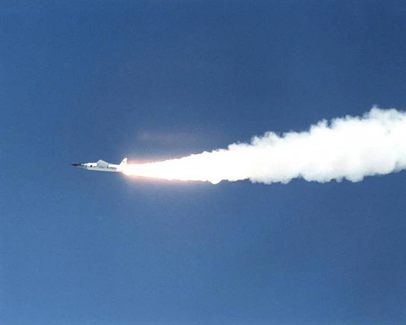 This Is NASA's Fastest Aircraft Ever