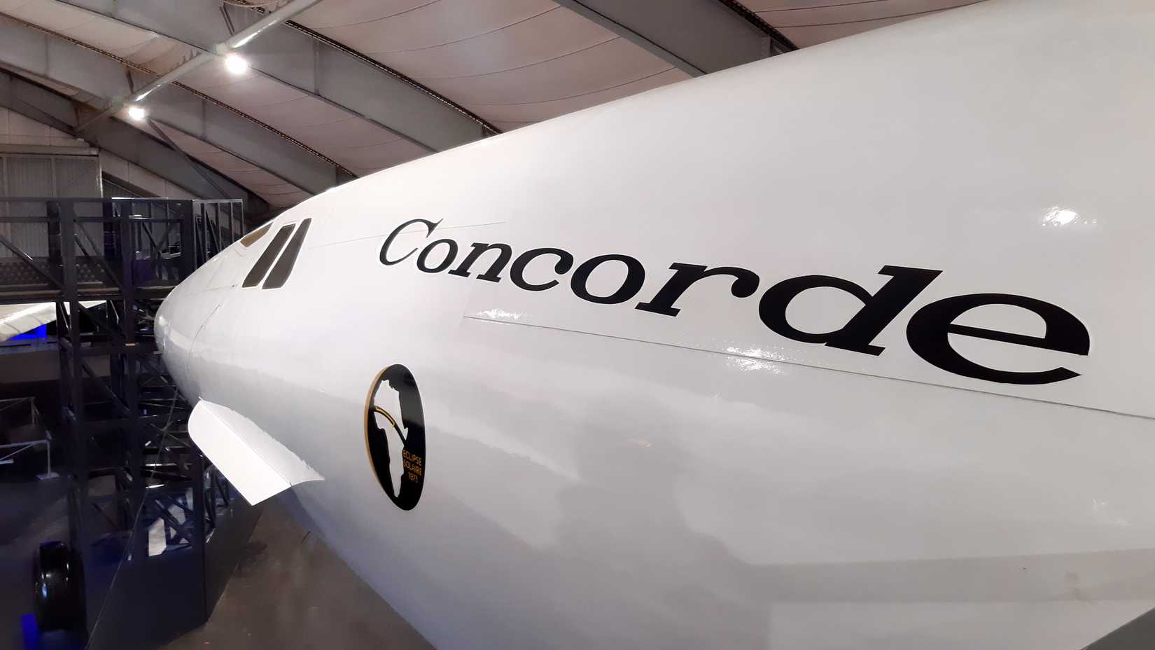 A close-up on a 1973 Solar Eclipse logo on a Concorde 