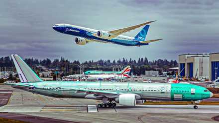 Boeing 777-300ER vs 777-9 Custom Thumbnail