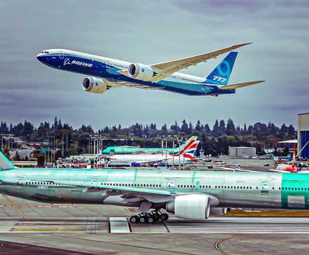 Boeing 777-300ER vs 777-9 Range