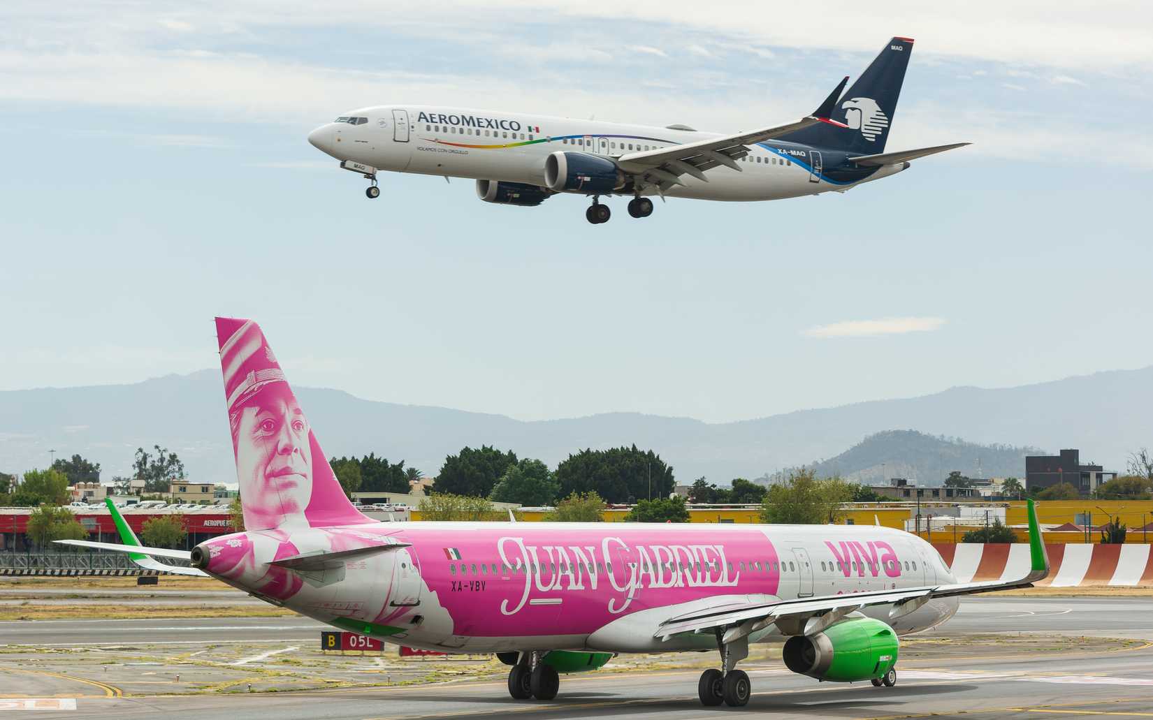 Aeromexico and Viva Aerobus aircraft