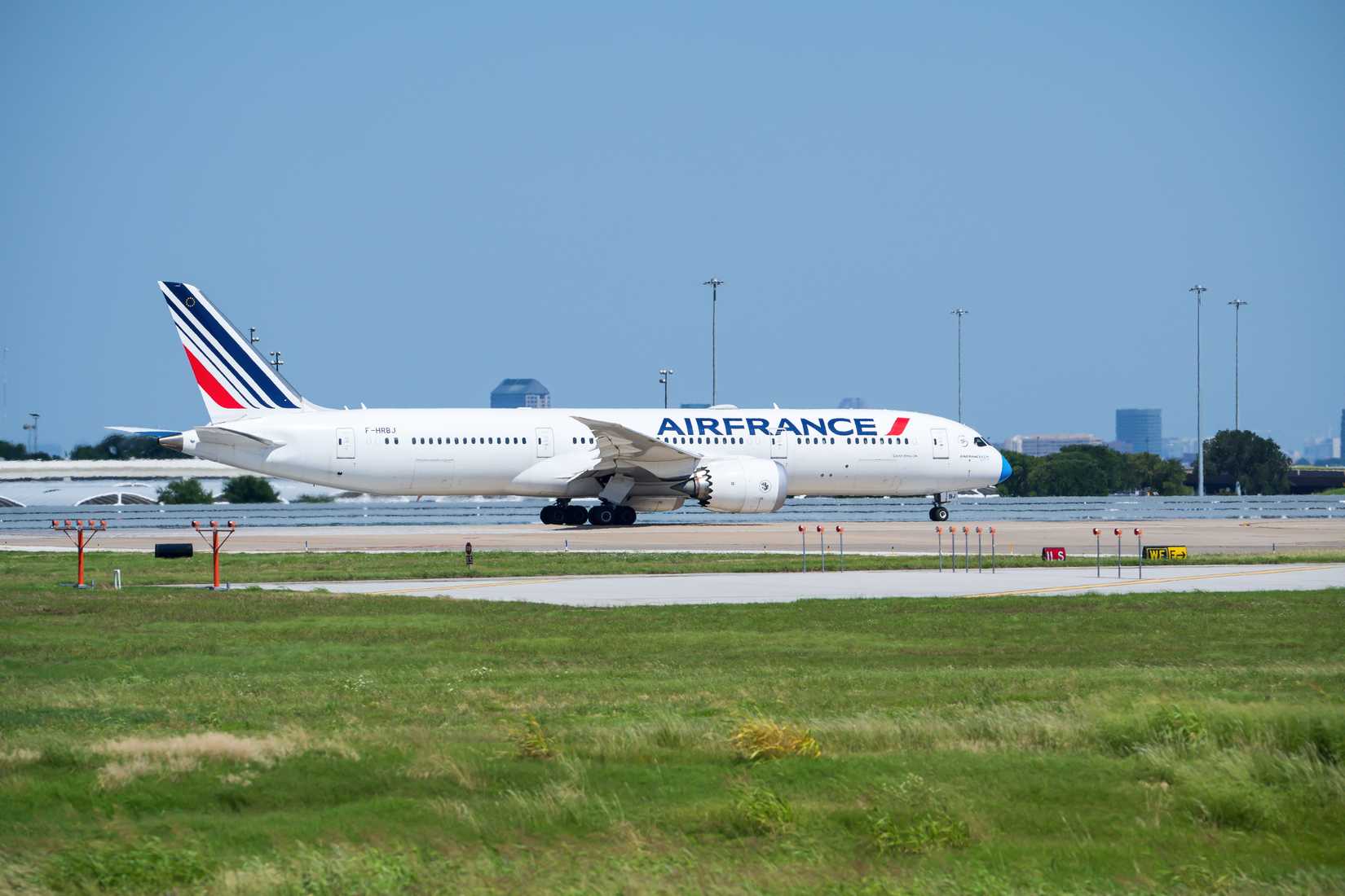 Air France aircraft Boeing 787-9 Dreamliner