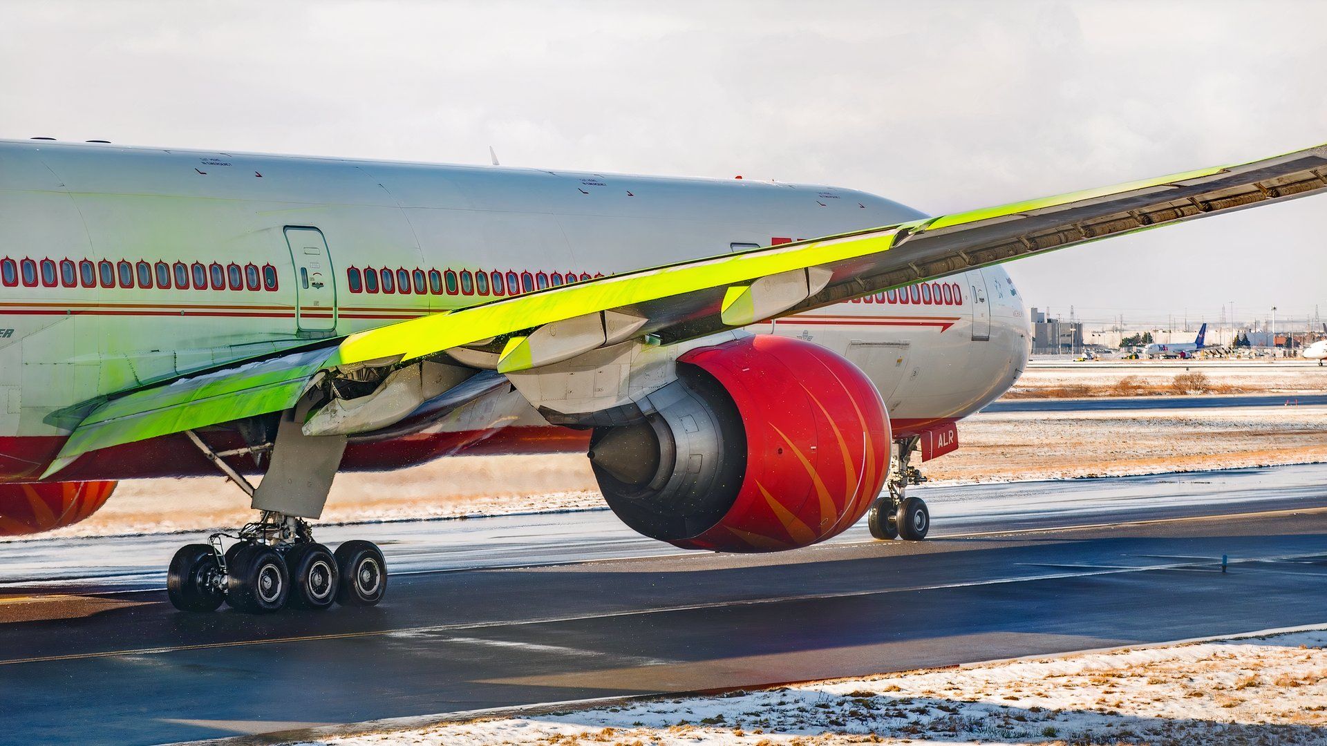 Air India Boeing 777 taxiing
