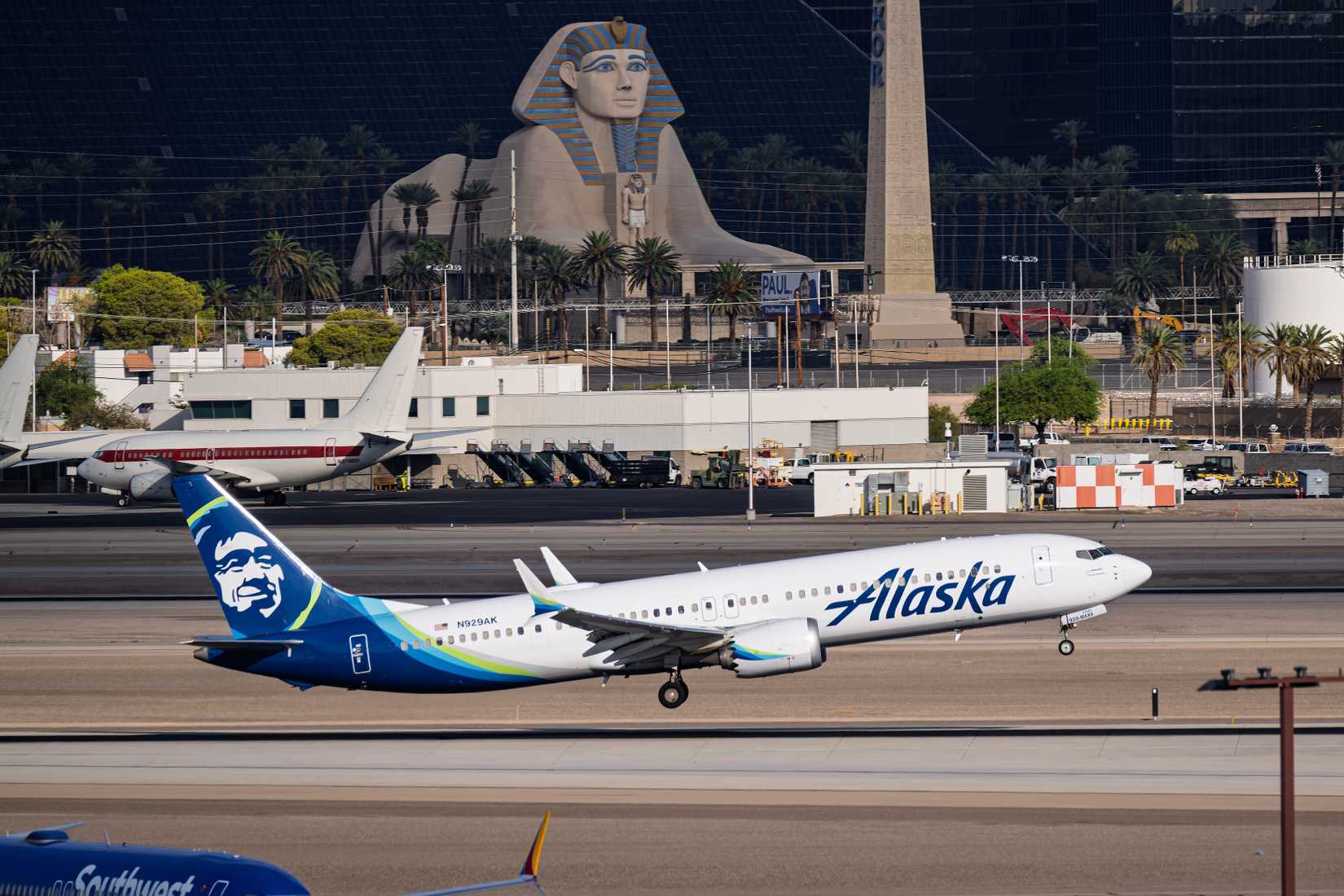 Alaska Airlines Boeing 737 MAX at Las Vegas