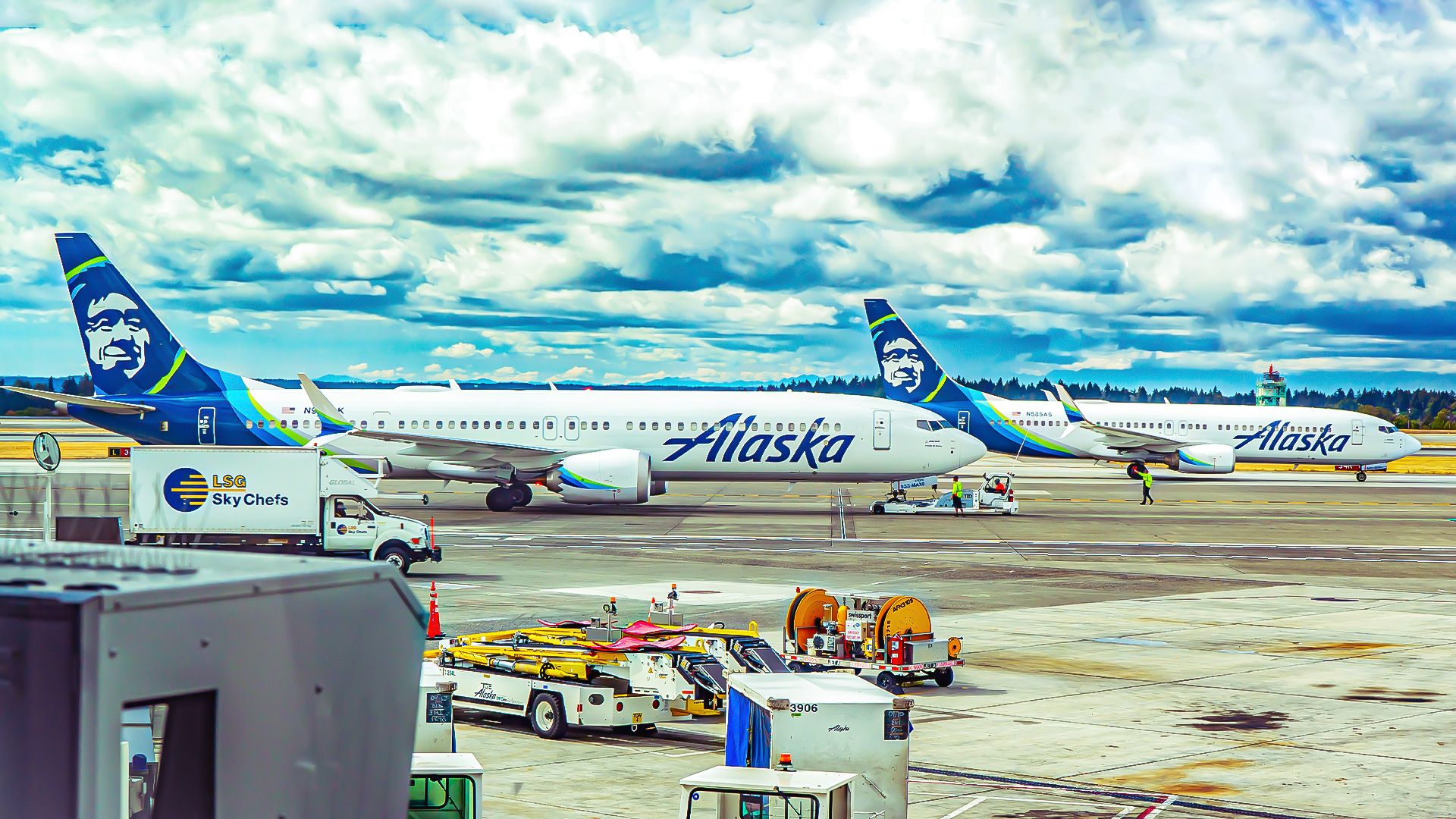 AlaskaAirlines