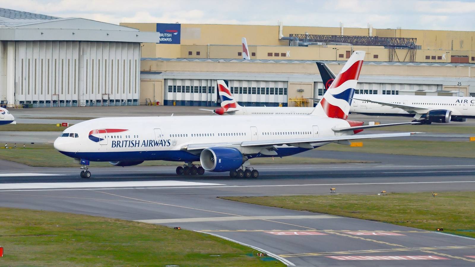 Only 54 Miles: British Airways' 10 Shortest Boeing 777 Flights In 2026