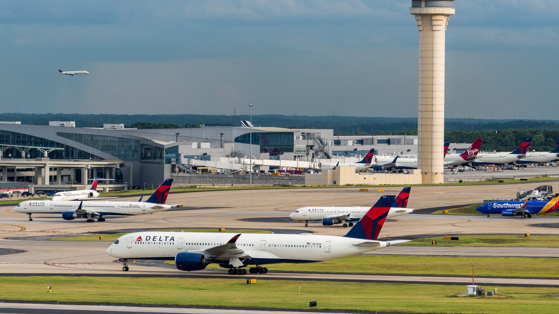 Delta Aircraft at Atlanta