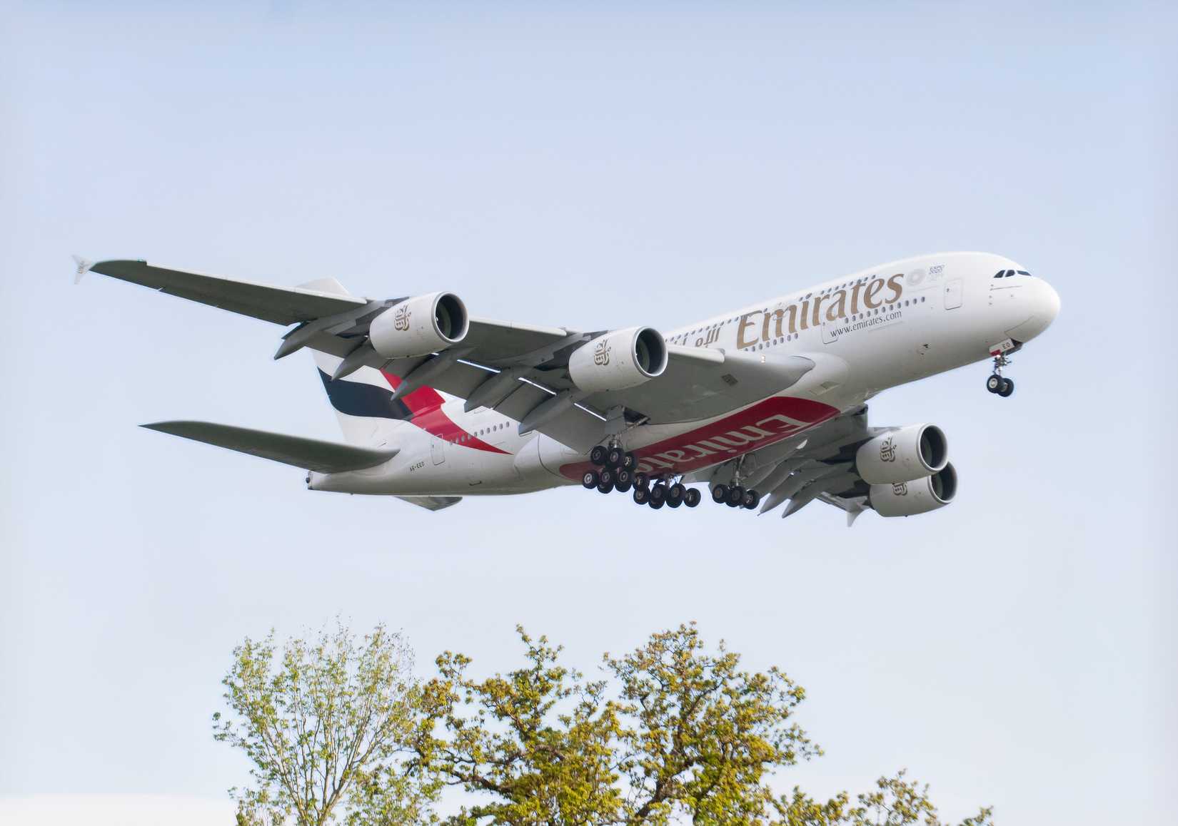 Emirates Airbus A380 on final approach to Houston
