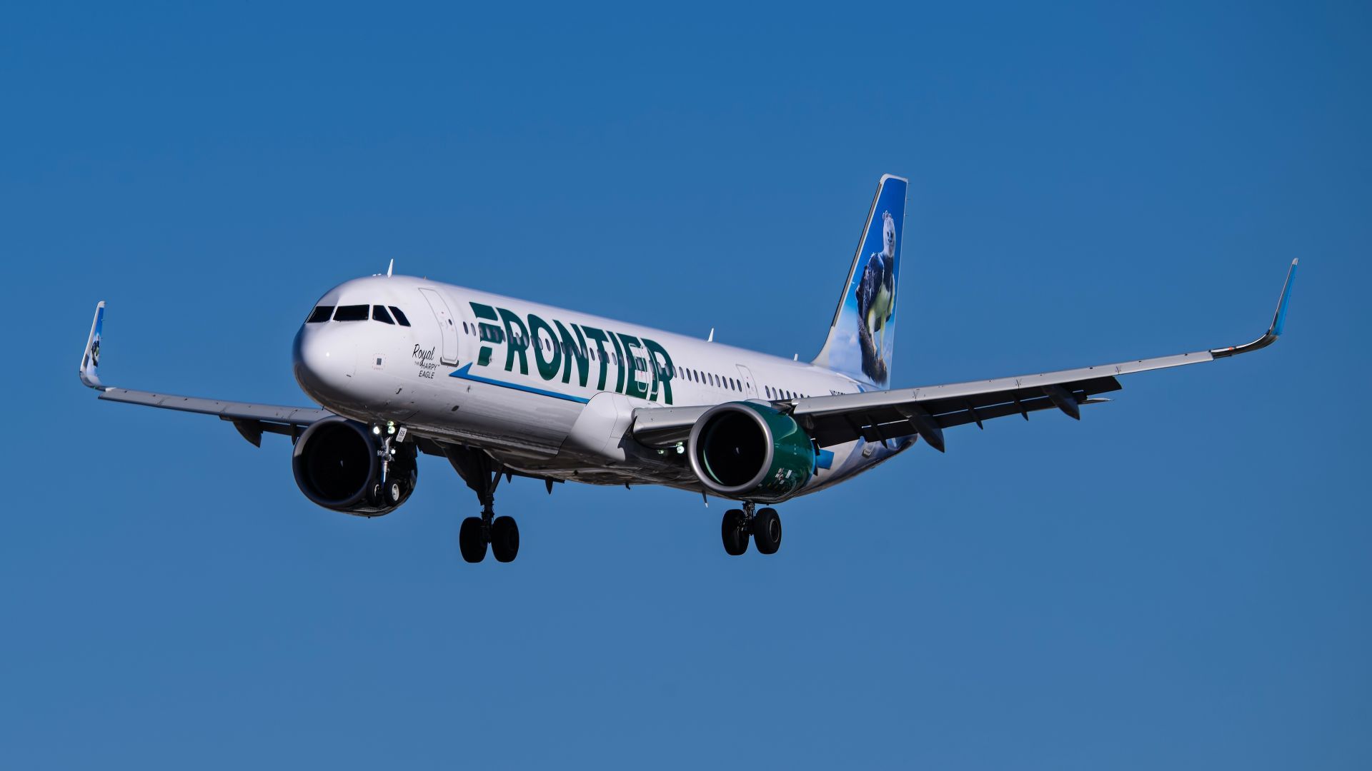 Frontier Airlines Uçağında Silah Şarjörü Bulundu, Yolcular Tahliye Edildi
