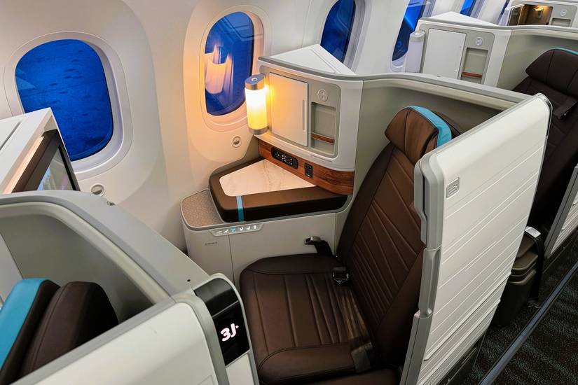 Alaska Airlines Boeing 787-9