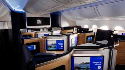 How Will United Airlines’ New Polaris Suites Compare With American’s Flagship Suites