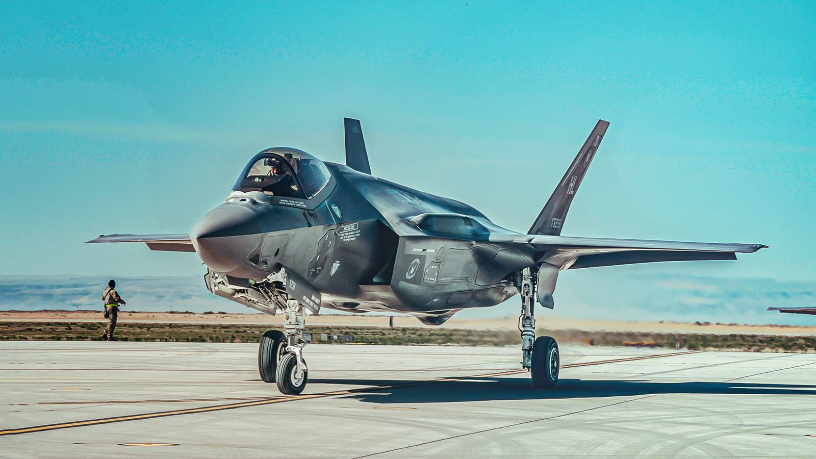 The World’s Largest Air Forces By International Bases