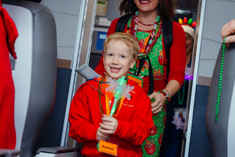 Alaska Airlines Santa Flight