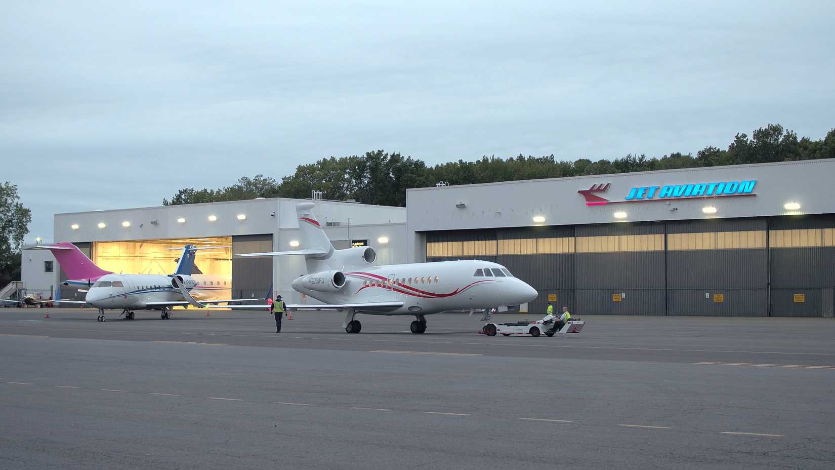 Line technicians working in Teterboro Airport.