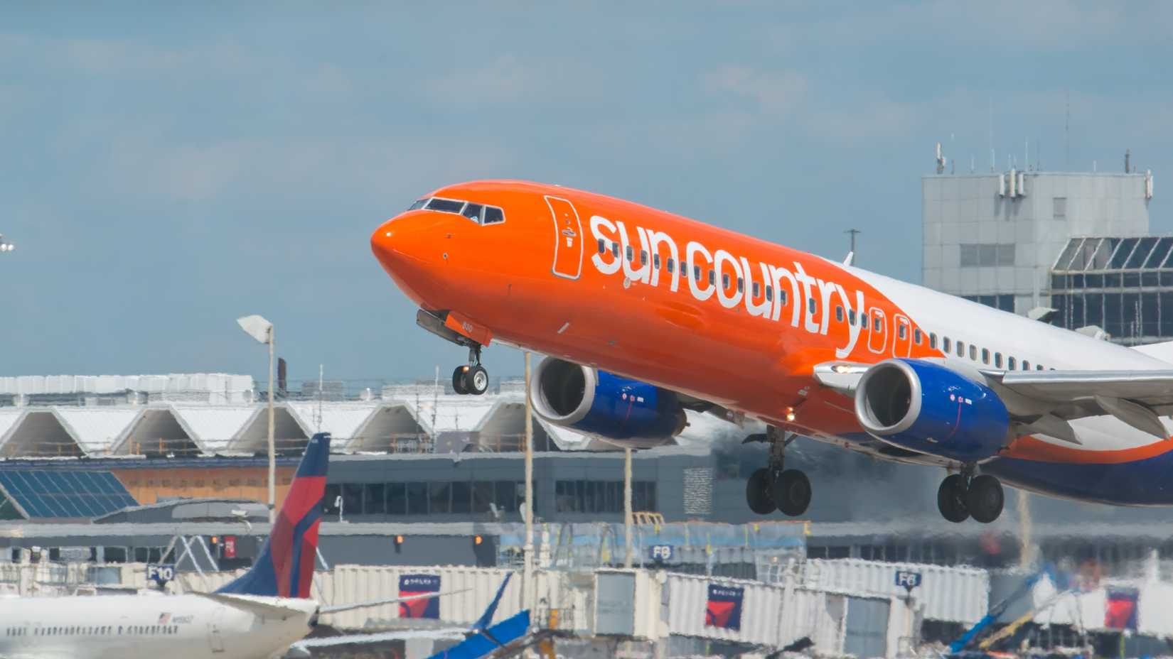 Sun Country Airlines Boeing 737-800