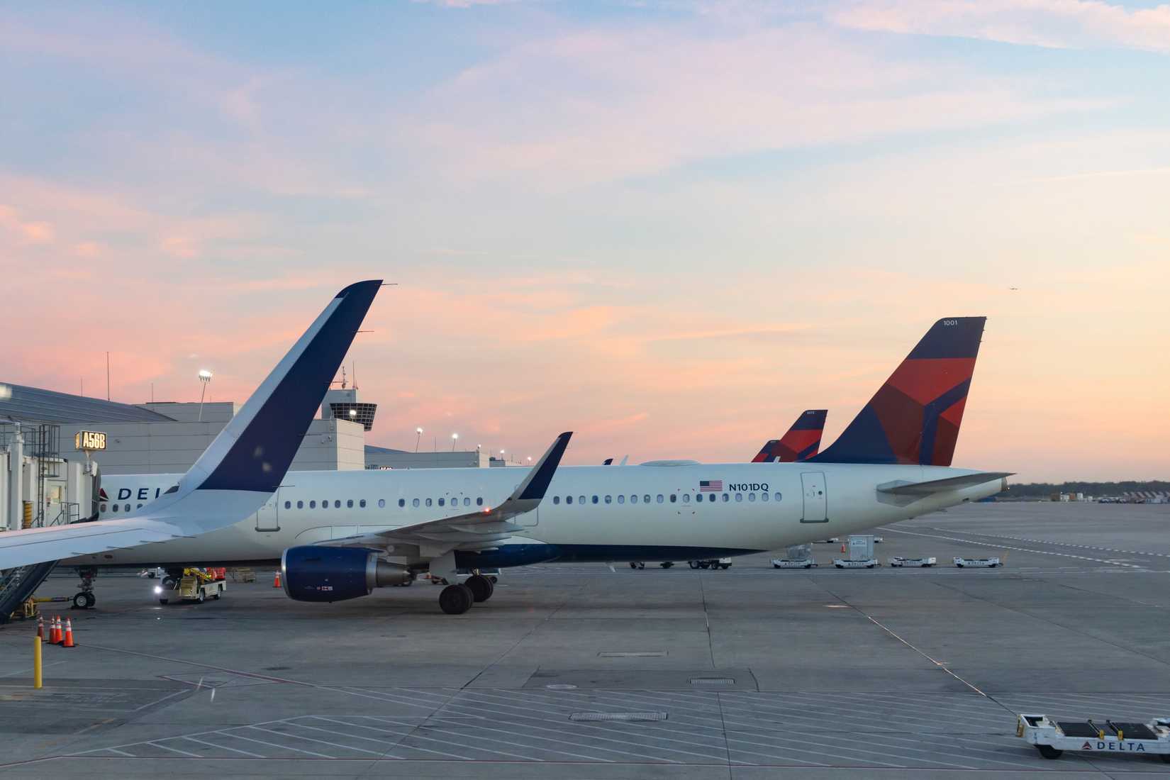Delta Air Lines Airbus A321-200 Parked
