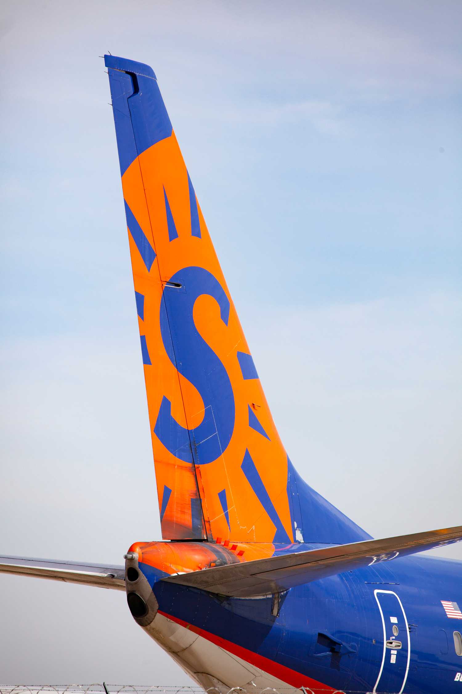 The Tail Of A Sun Country Airlines Boeing 737