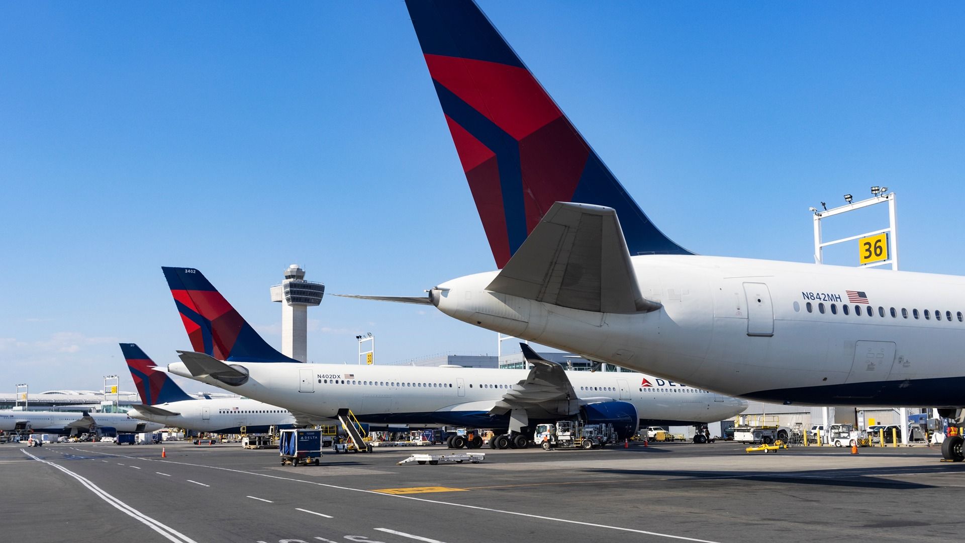 Washington ATC Facility Evacuation Prompts Severe Traffic Jam & Delays At New York-JFK Airport