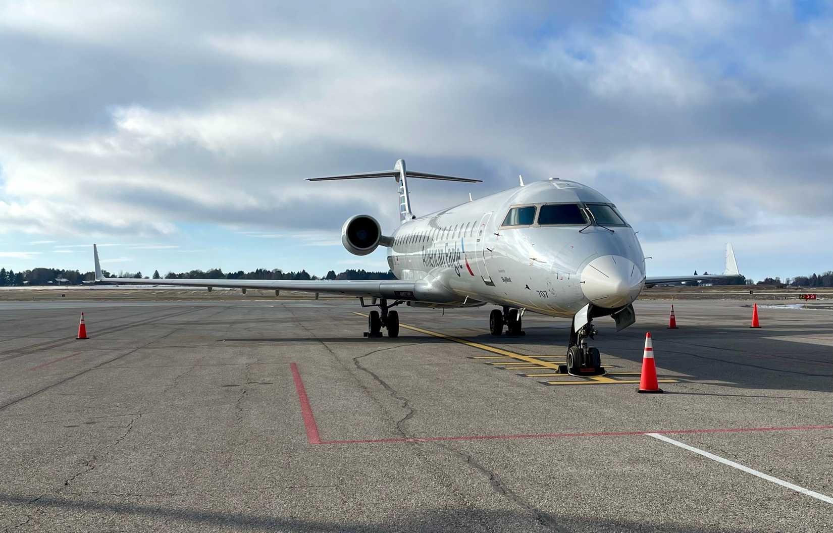 American Eagle CRJ700