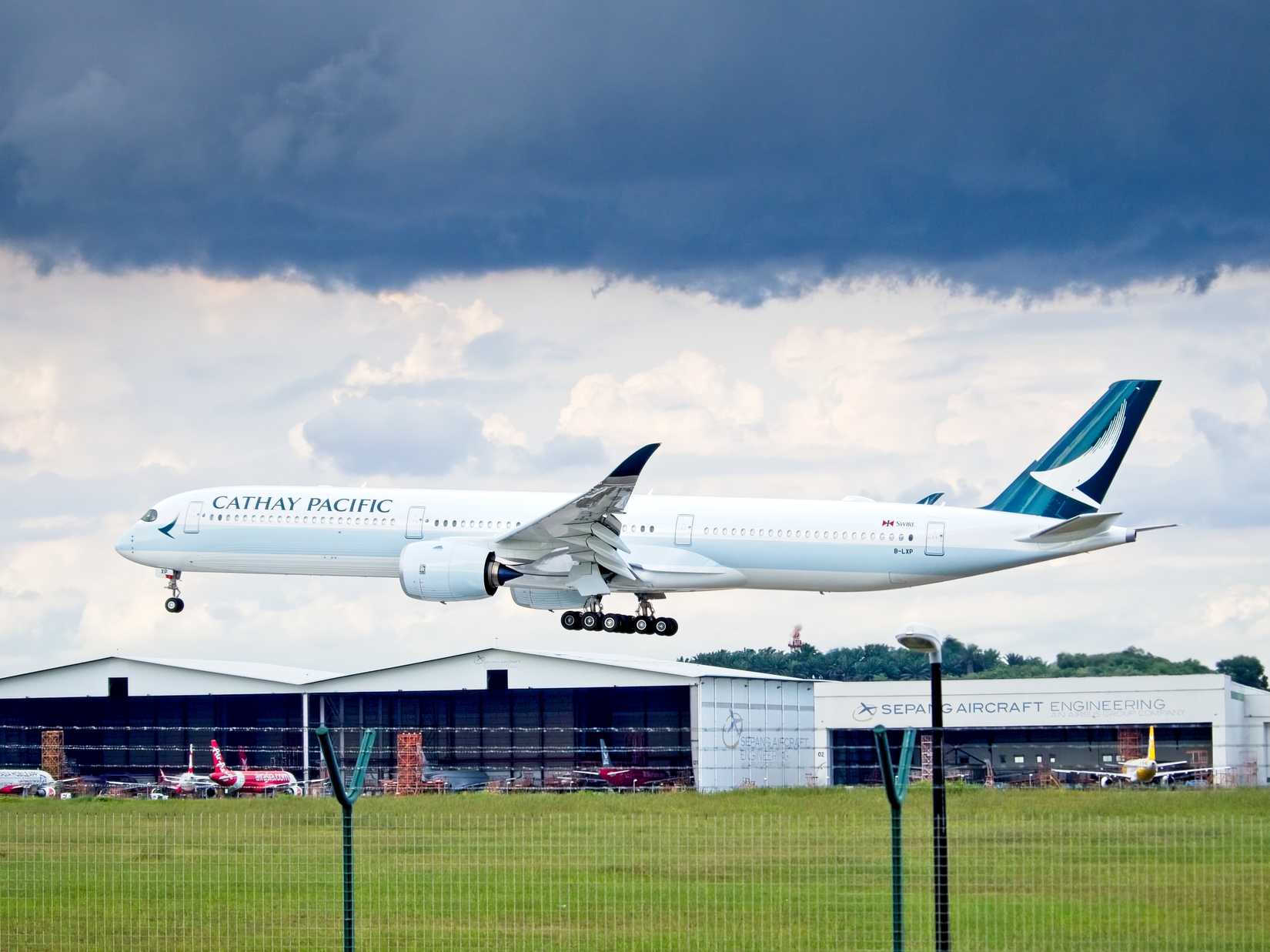 Cathay Pacific Airbus A350-1000