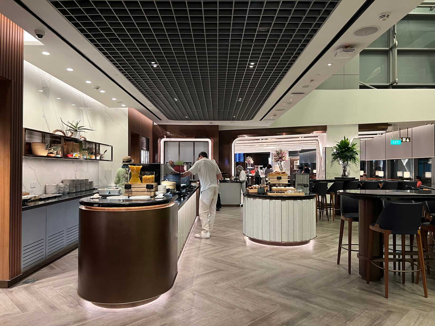 Singapore Airlines SilverKris Lounge