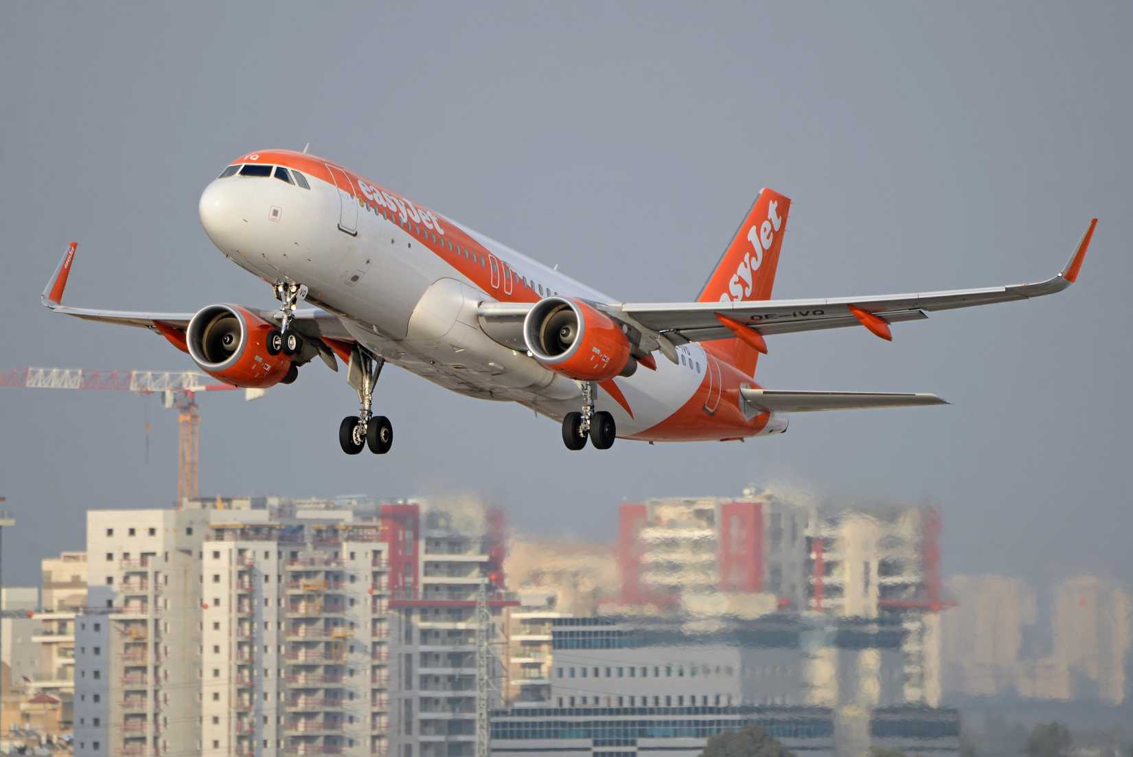 easyJet A320 Departing Tel Aviv