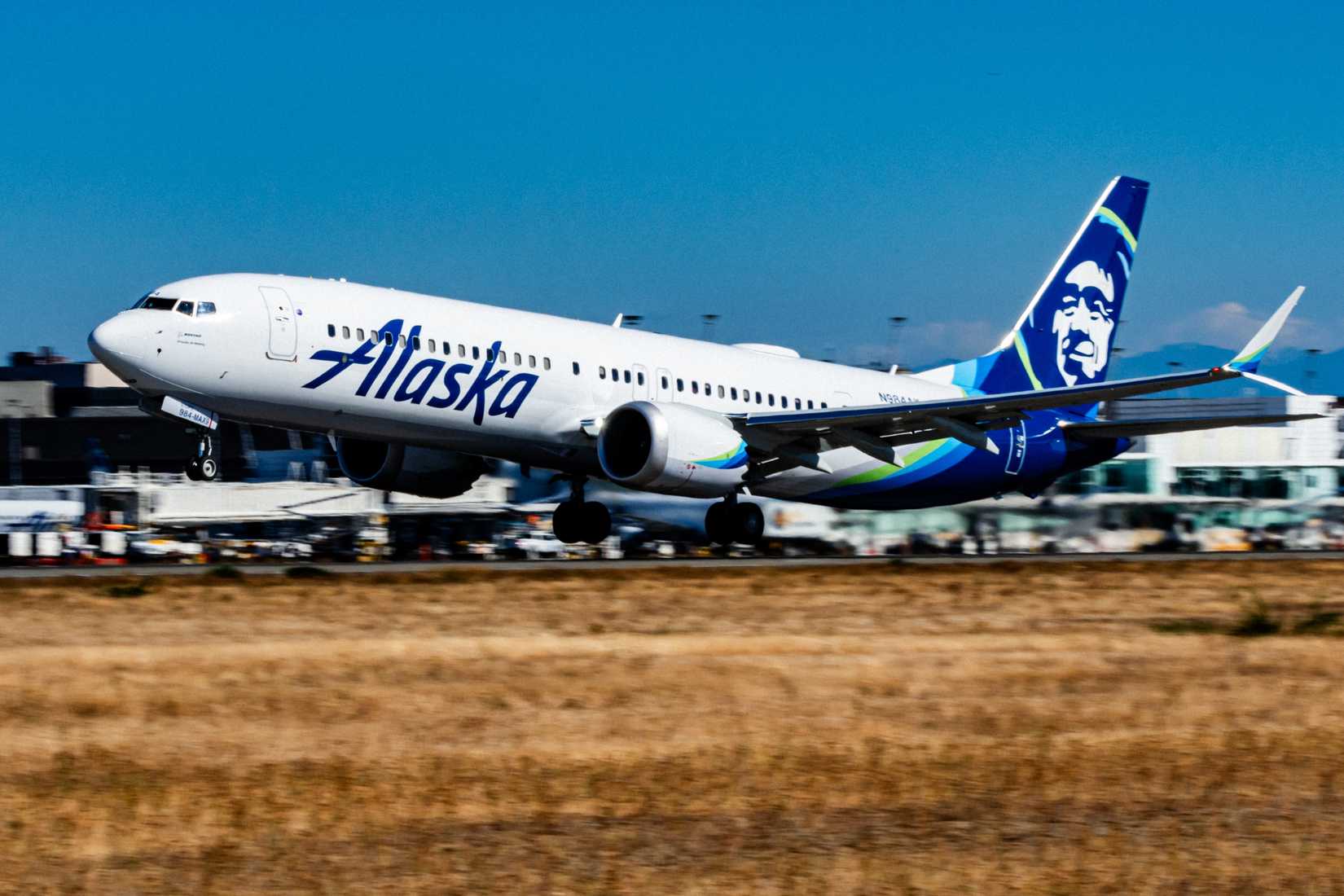 Alaska Airlines Boeing 737 MAX Departing Seattle