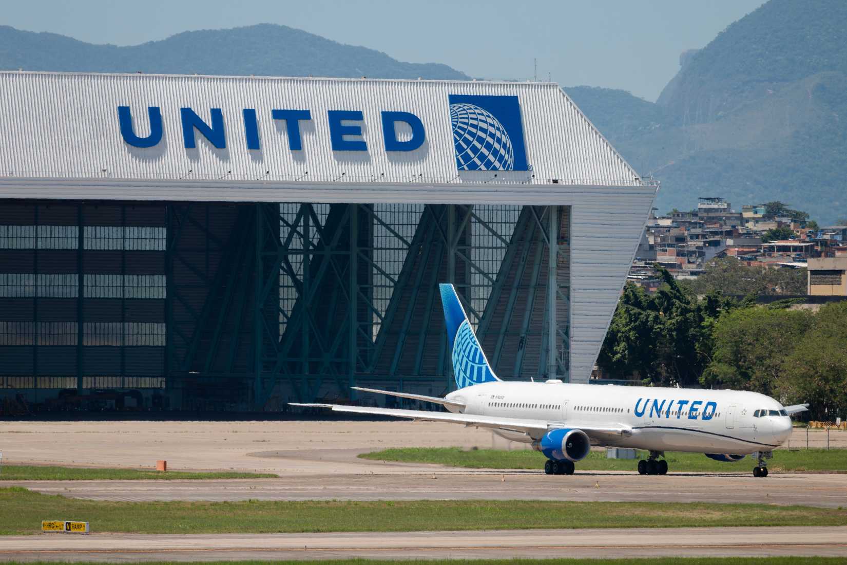 United 767 In Front Of Hangar
