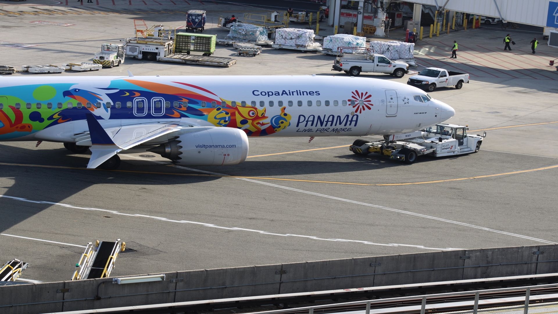 Close up of Copa Airlines Boeing 737 MAX 9 aircraft 