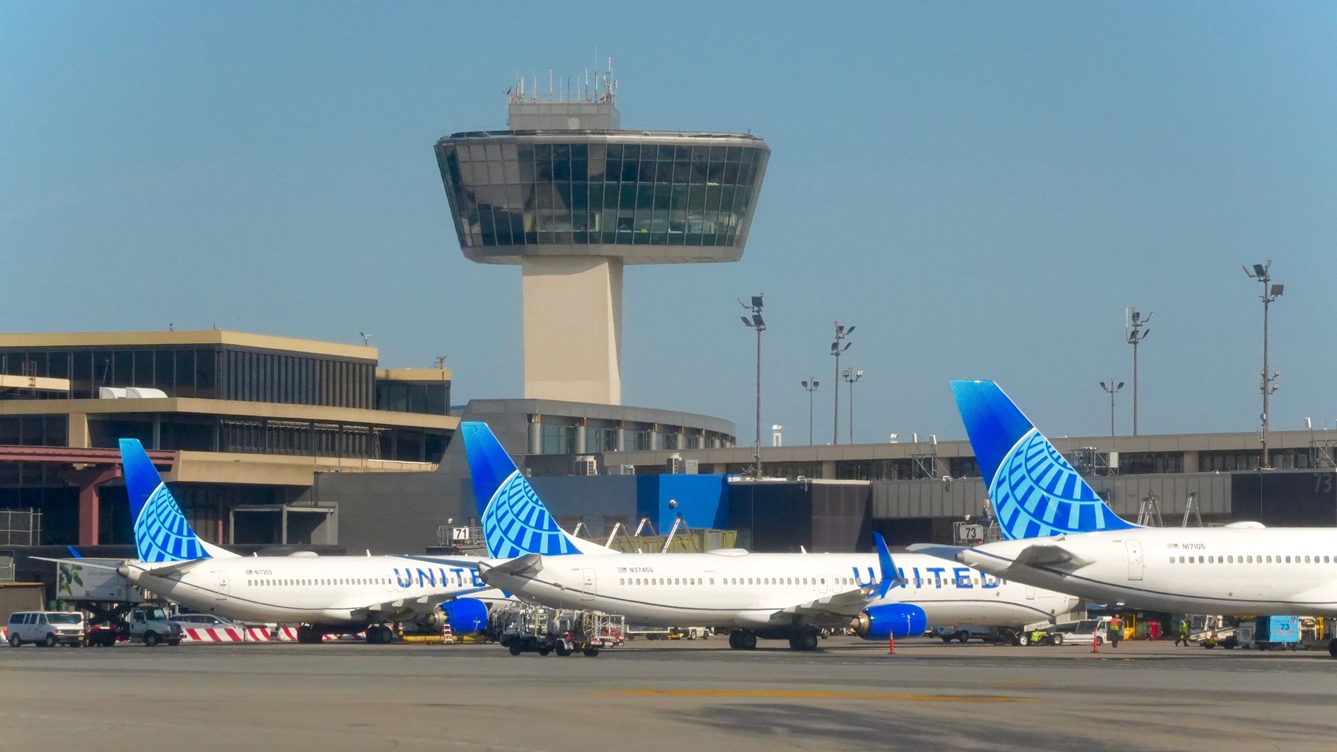 Another ATC Crisis? US Airlines Demand Controller Pay As Government Enters Partial Shutdown