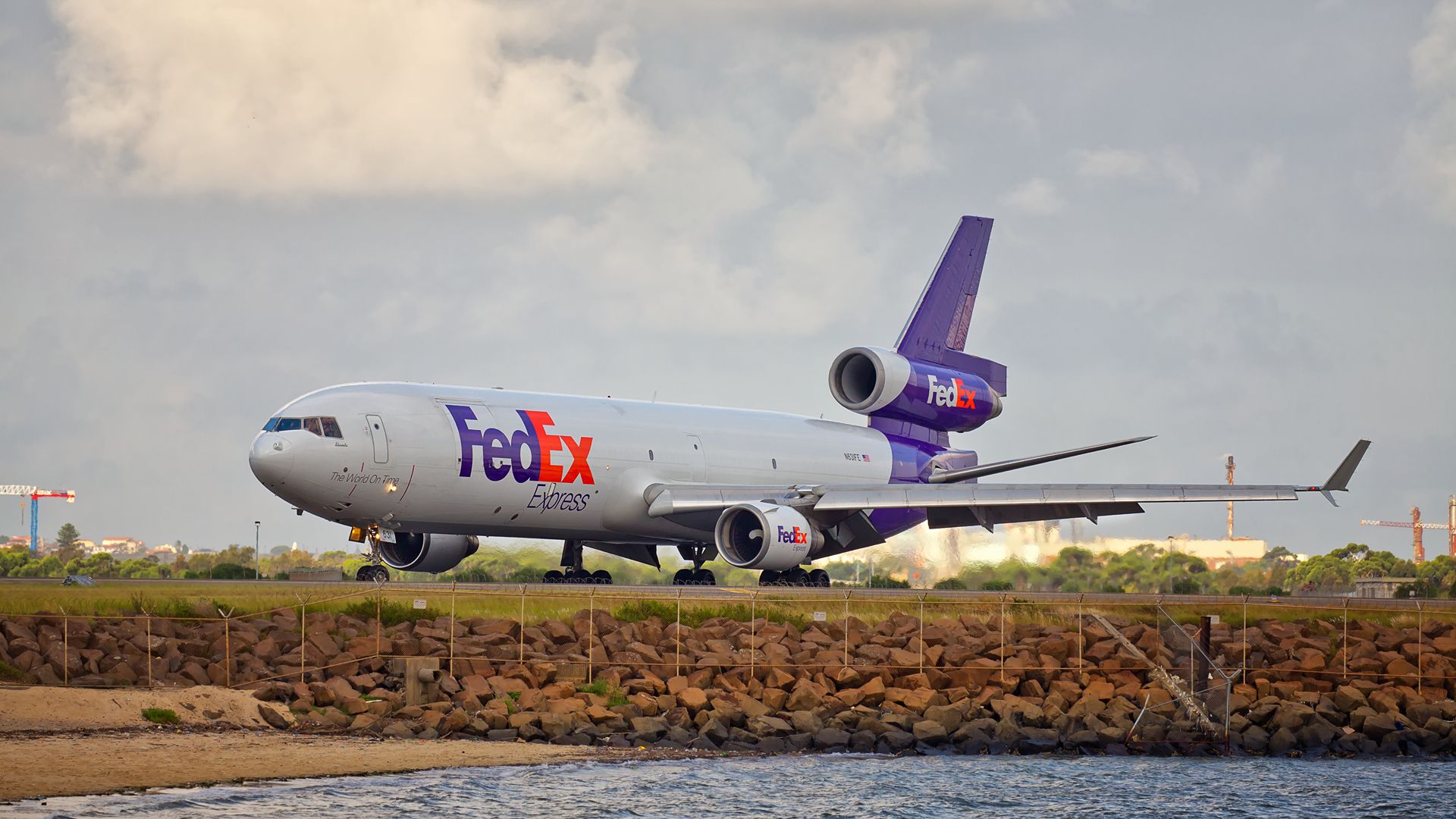 fedex md-11 on the runway at sydney airport