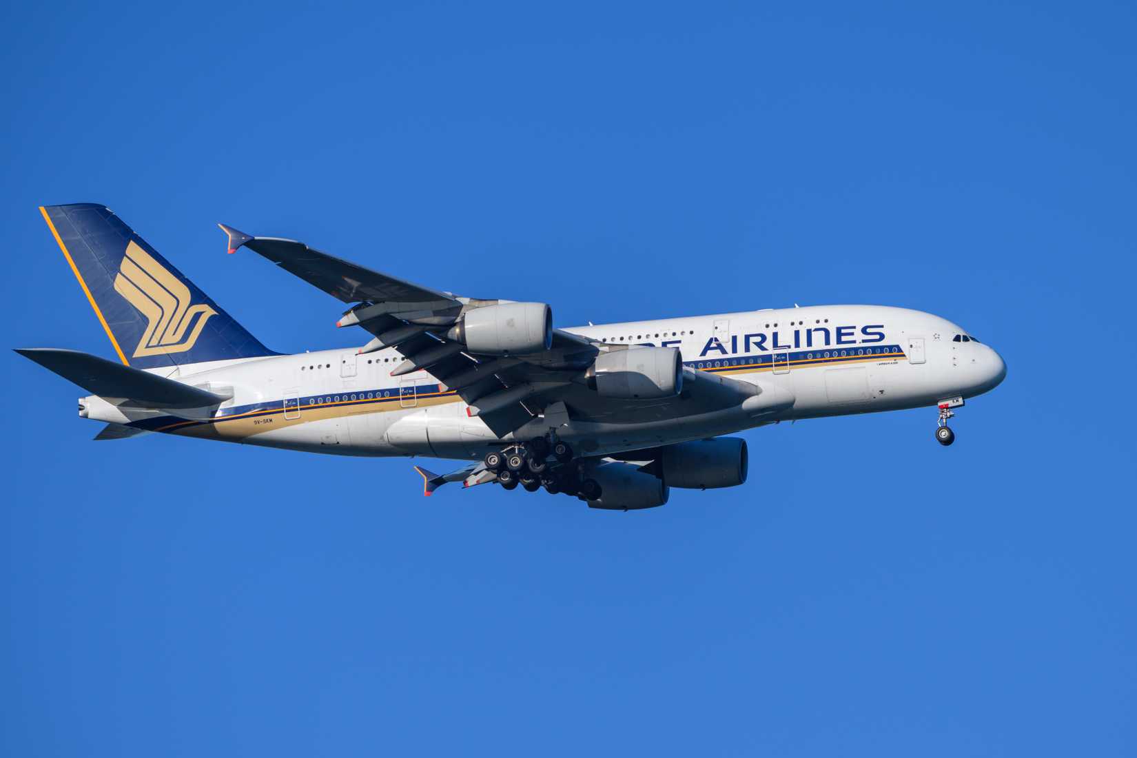 Singapore Airlines Airbus A380 on final approach