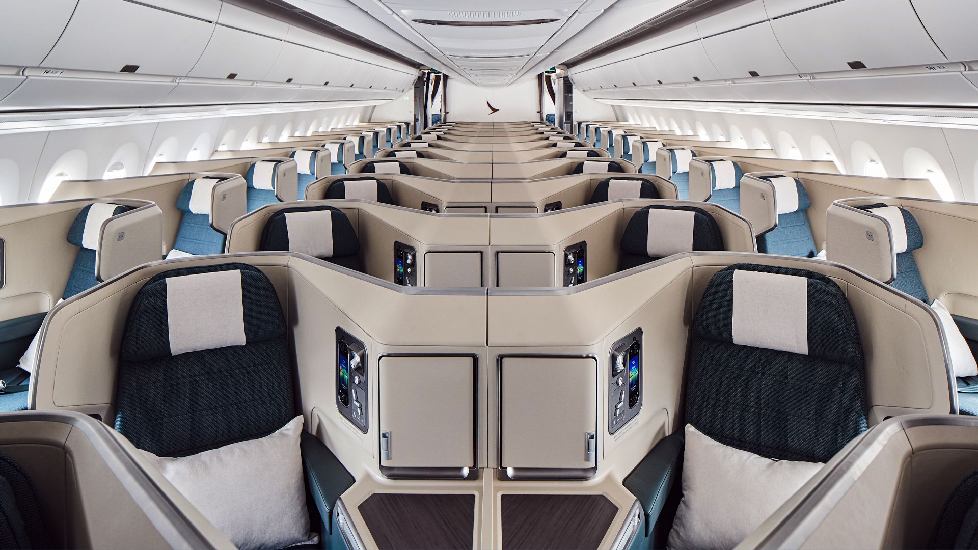 Singapore Airlines Vs. Cathay Pacific Which Carrier’s Business Class Is Superior