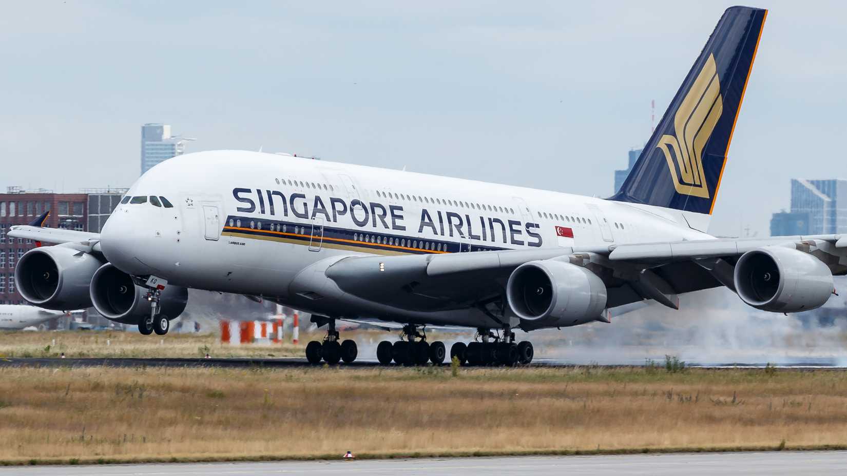 Singapore Airlines Airbus A380-800 close up