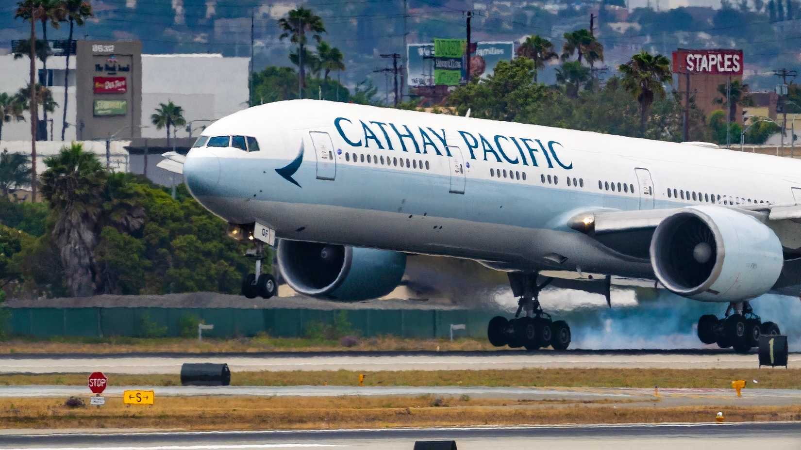 Cathay Pacific 777