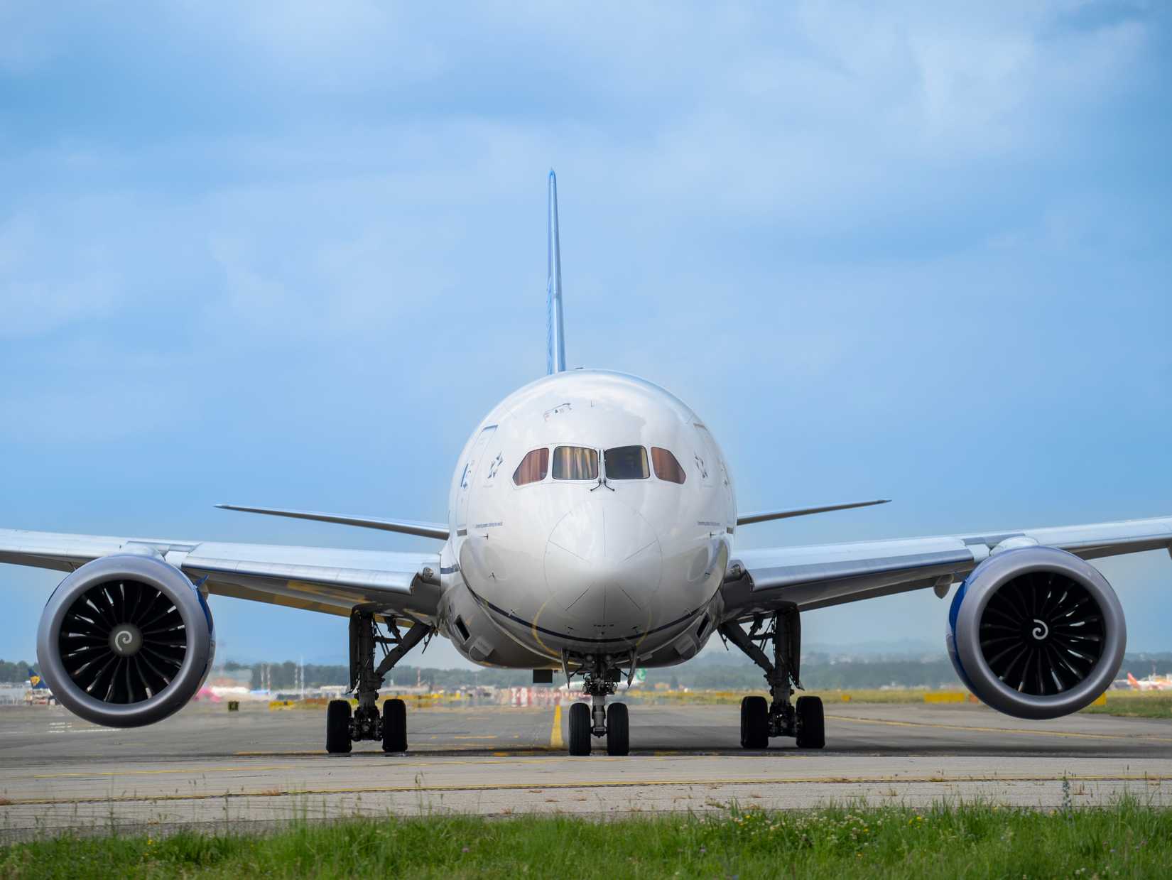 United Airlines Boeing 787 Dreamliner aircraft is taxiing at MXP Milano Malpensa international airport