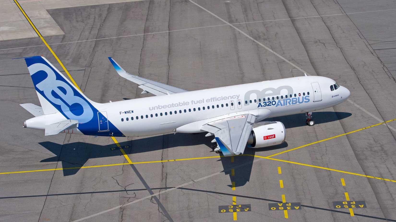 Airbus A320 NEO Taxiing