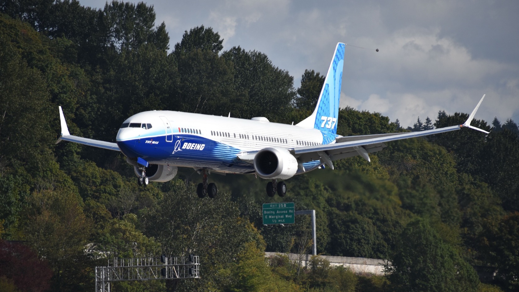 Boeing 737 MAX 10