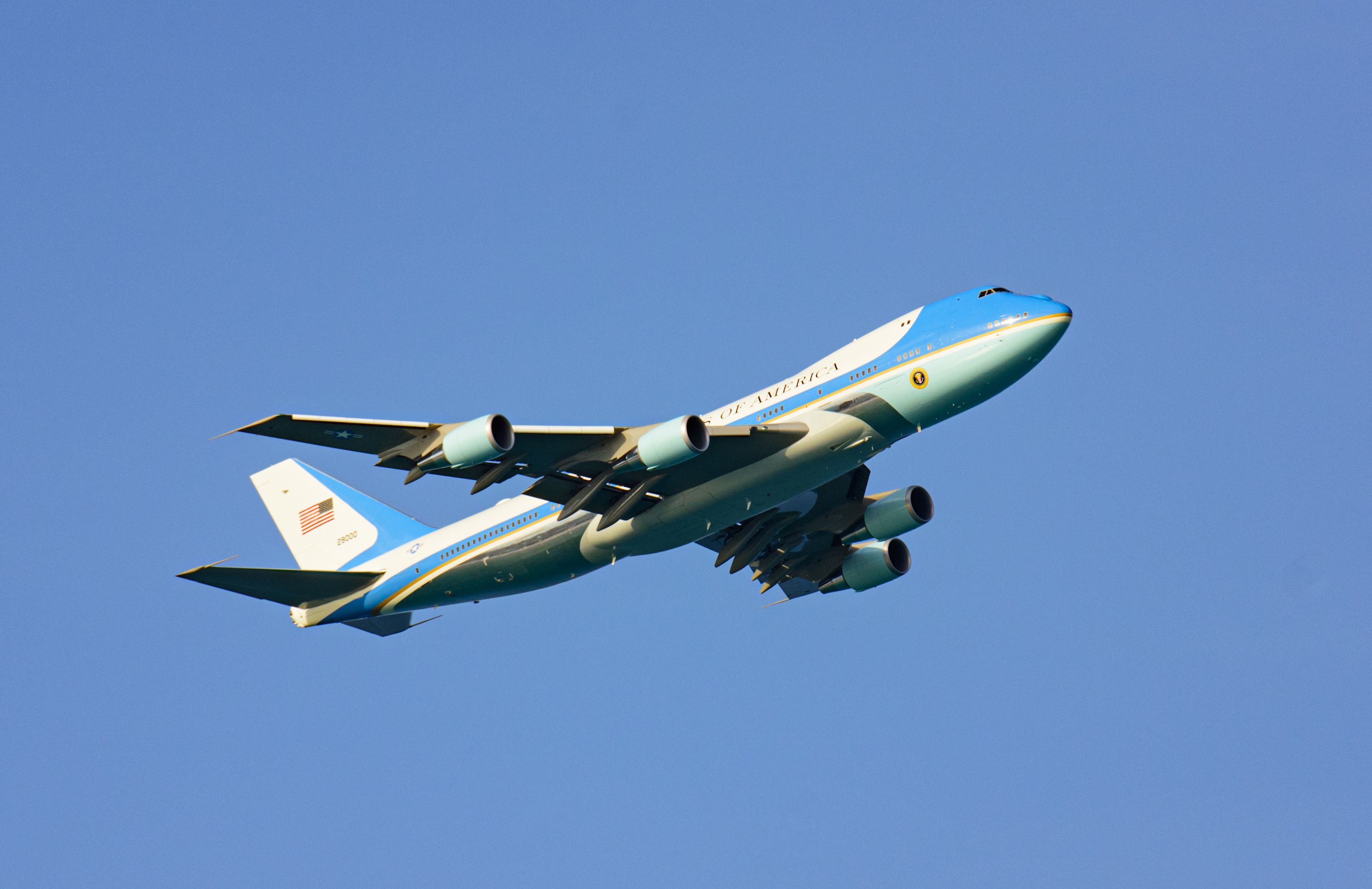 Trump May Never Fly On New Air Force One As Boeing Delays Delivery
