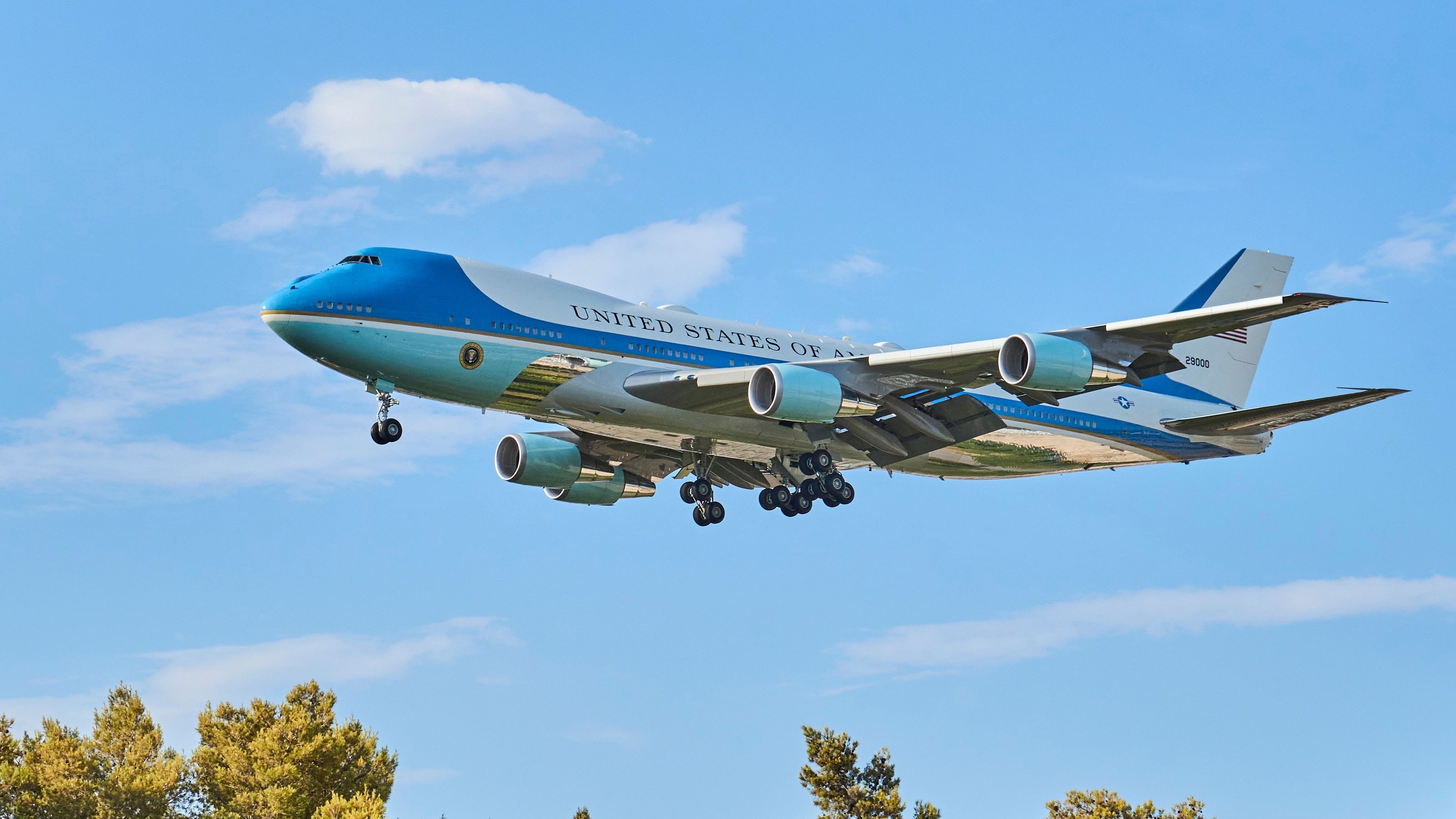 Trump May Never Fly On New Air Force One As Boeing Delays Delivery