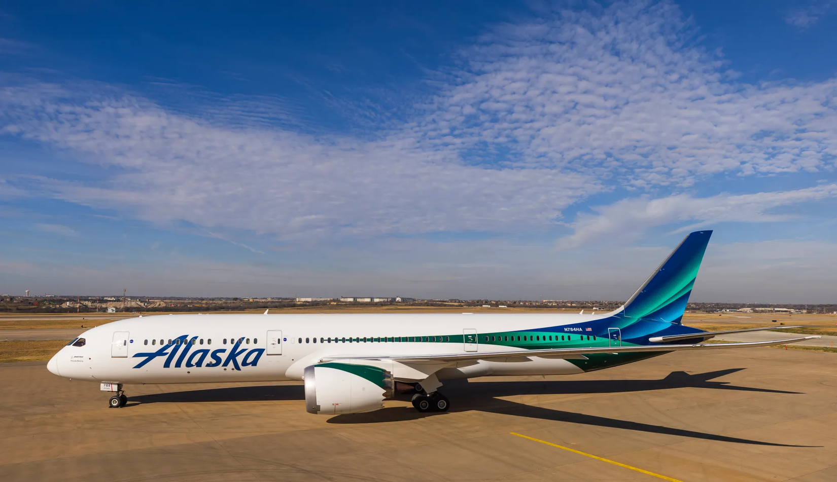 Same Seats, Different Branding: Alaska Airlines Unveils Boeing 787-9 ...