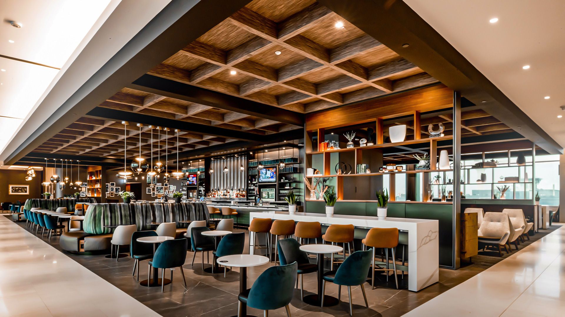 5 Airlines With Superior Lounge Access In 2026