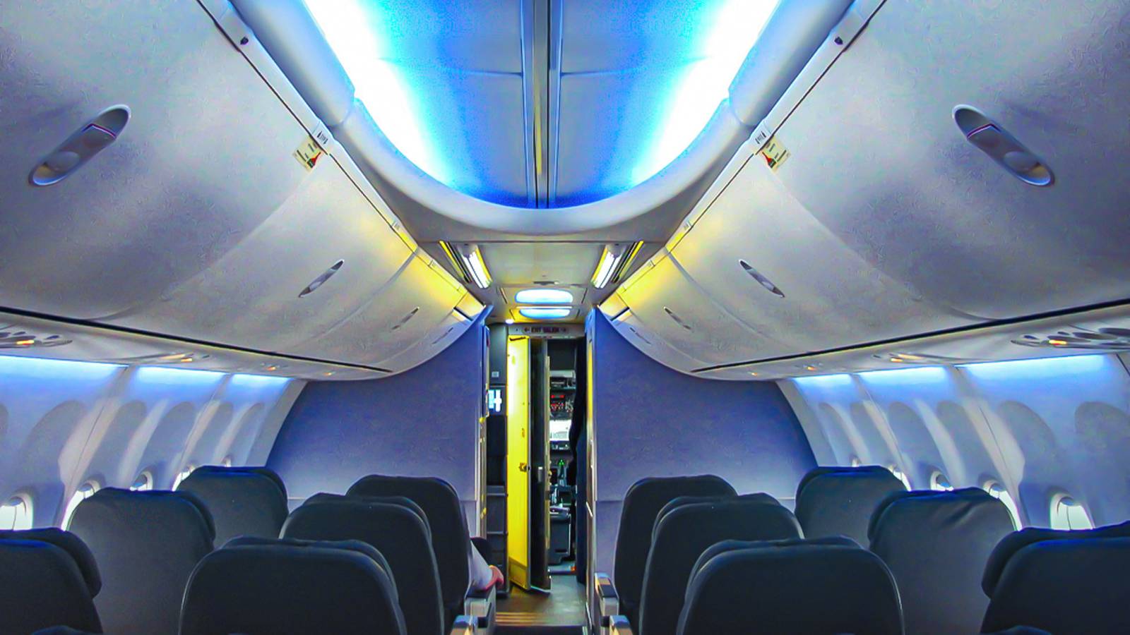 What It Costs To Fly First Class On The World’s Longest Boeing 737 MAX Routes