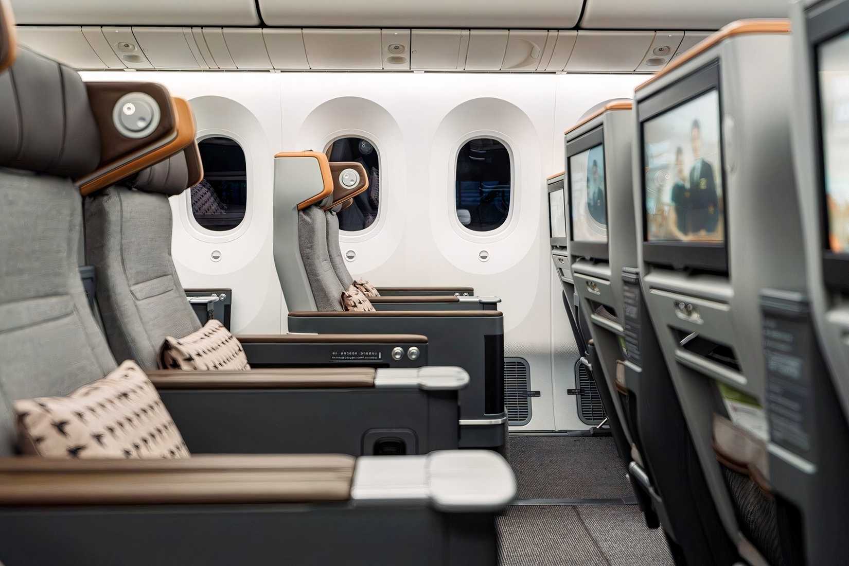 EVA Air Boeing 787-9 Premium Economy