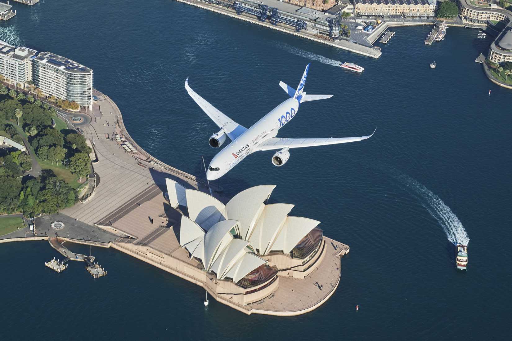 A350-1000 arrival at Sydney Airport 
