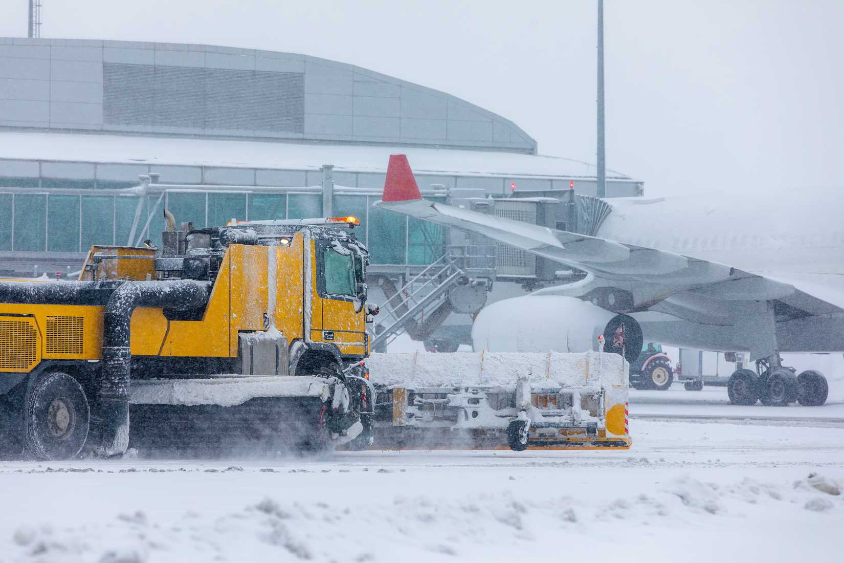 Aircraft deicing