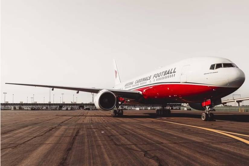 An Arizona Cardinals Boeing 777
