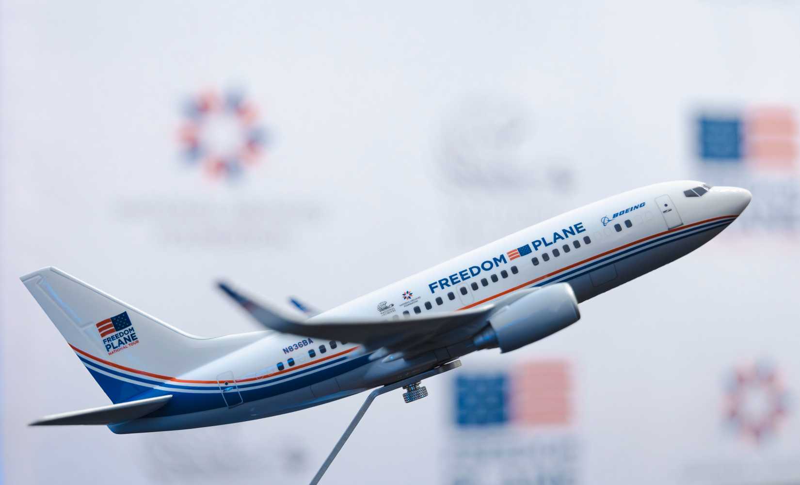 Boeing 737-700 Freedom Plane Model